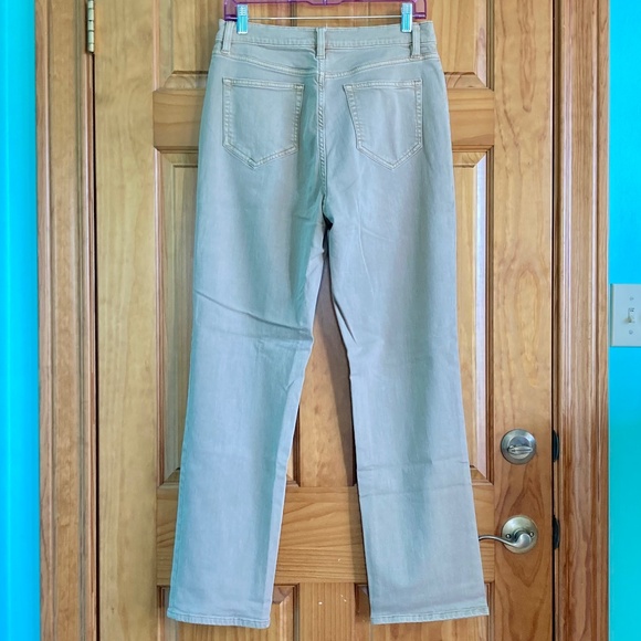 Women’s size 10 Lands’ End khaki high rise straight jeans in good condition - Picture 2 of 8